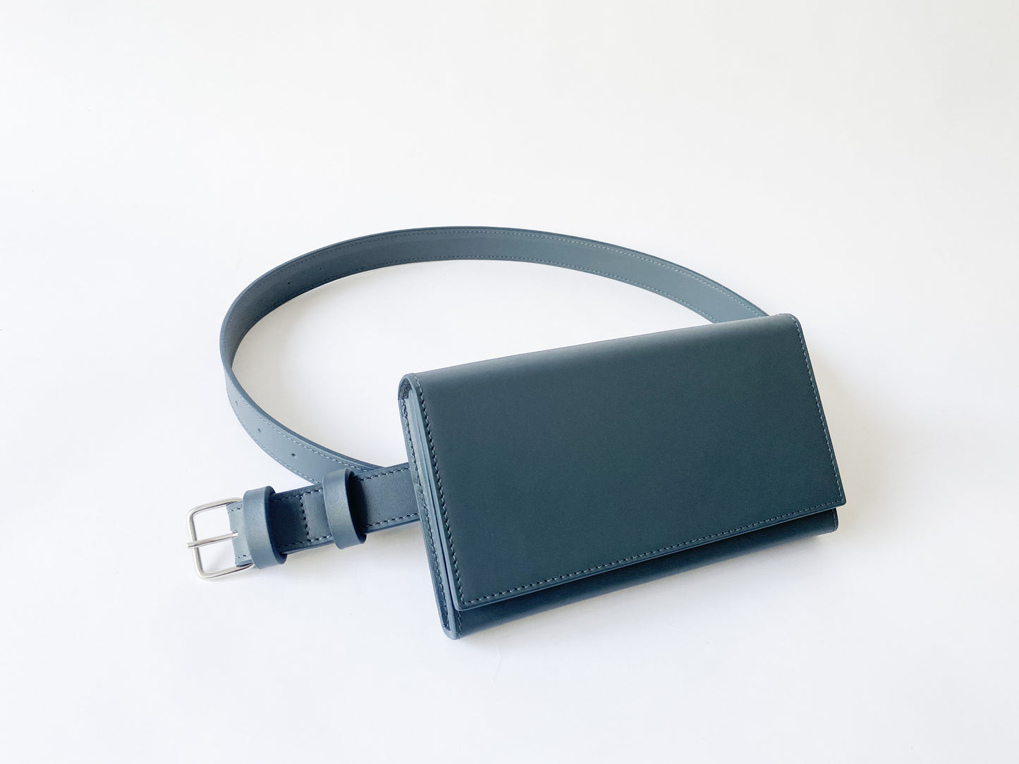 SAC BANANE / Bleu pétrole