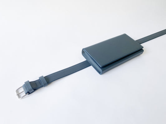 SAC BANANE / Bleu pétrole