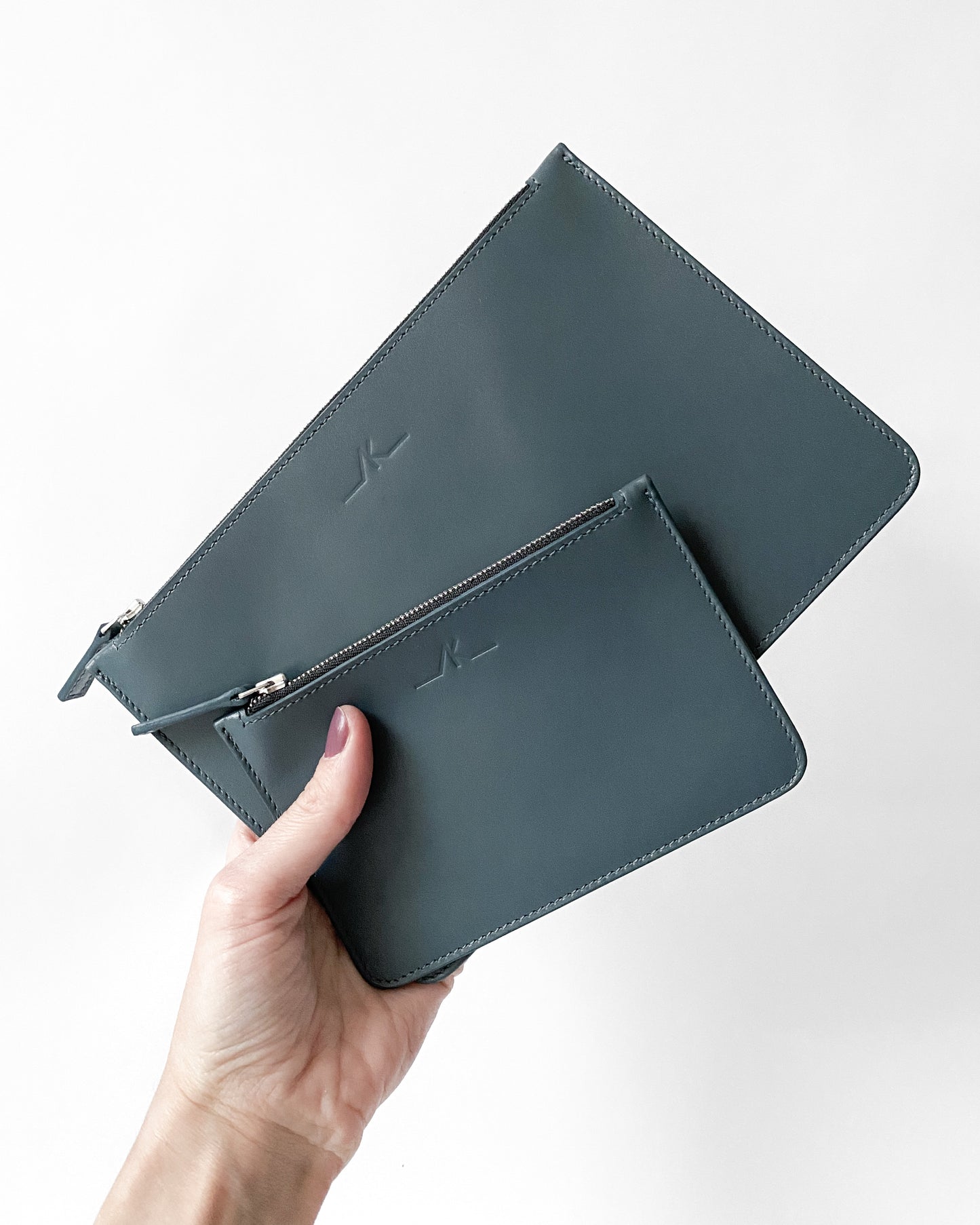 POCHETTE / Bleu pétrole