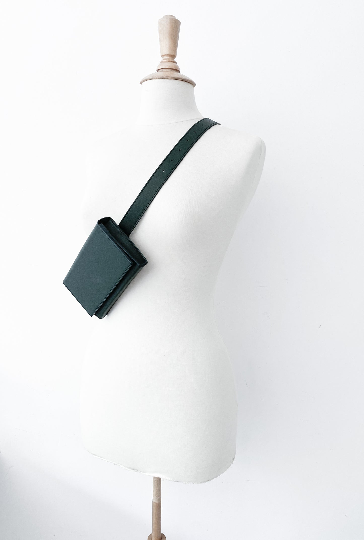 SAC BANANE / Vert bouteille