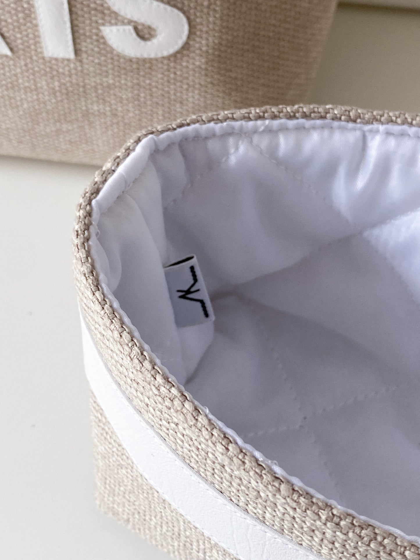 TROUSSE DE TOILETTE / Duo